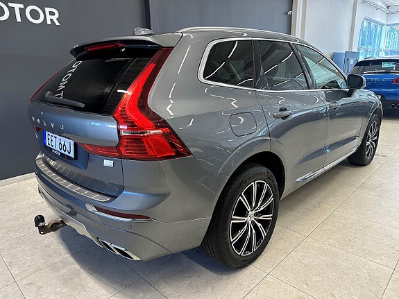 Volvo XC60 10 of 24
