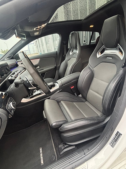 Mercedes-Benz CLA45 7 of 11