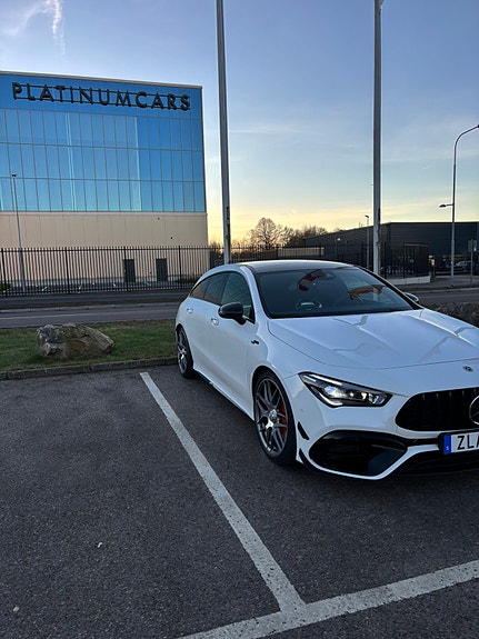 Mercedes-Benz CLA45 3 of 11