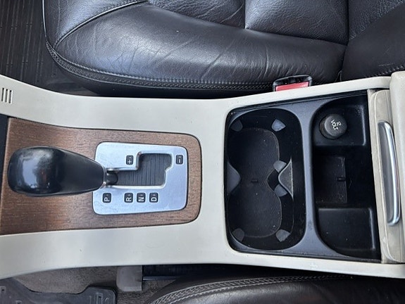 Volvo XC70 8 of 15