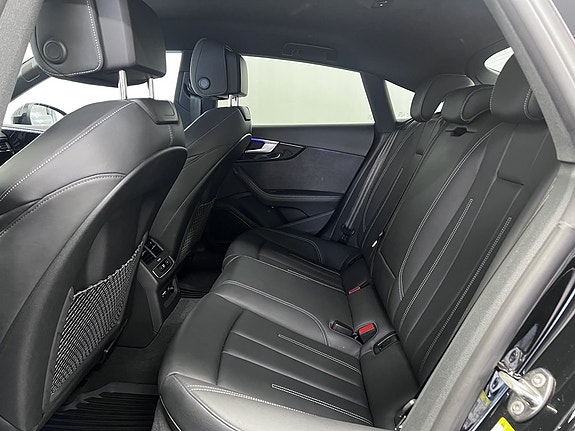 Audi A5 10 of 15