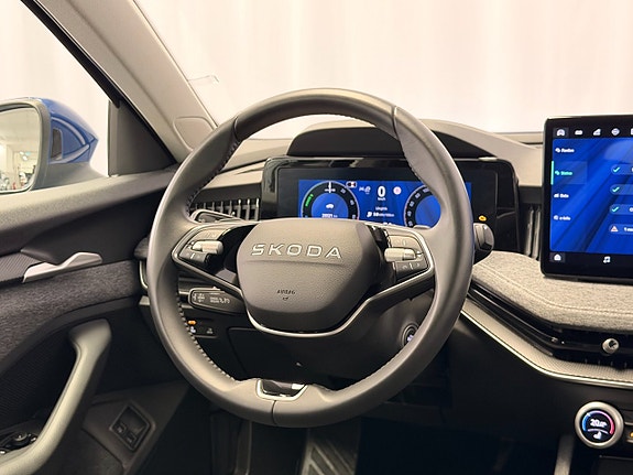 Skoda Superb 12 of 15