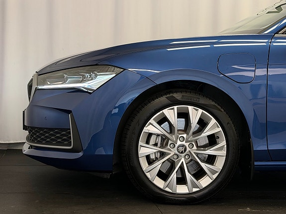 Skoda Superb 6 of 15