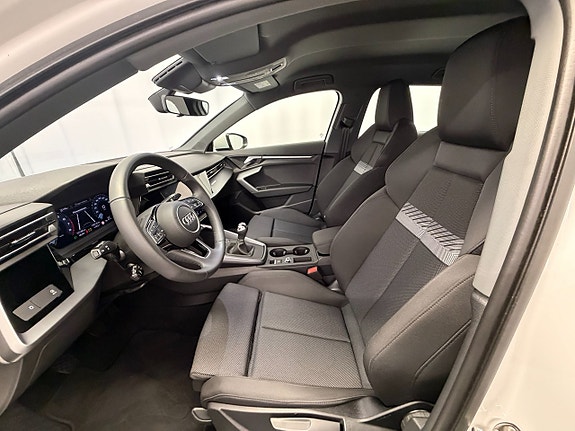 Audi A3 8 of 14