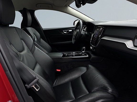Volvo S60 10 of 24