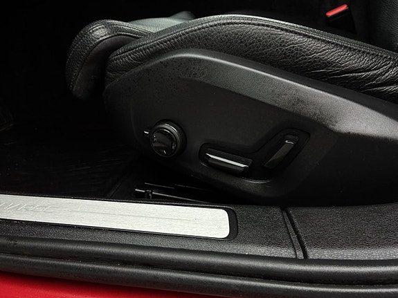Volvo S60 17 of 24