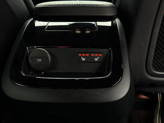 Volvo S60 20 of 24