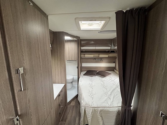 Kabe Imperial 600 XL KS -16, AC och vitt skinn - välutrustad 6 of 9