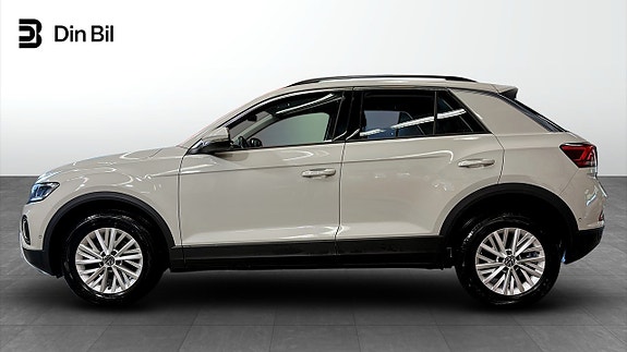 Volkswagen T-Roc 2 of 19