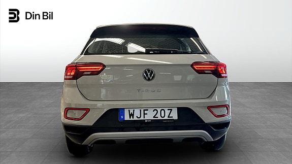 Volkswagen T-Roc 5 of 19
