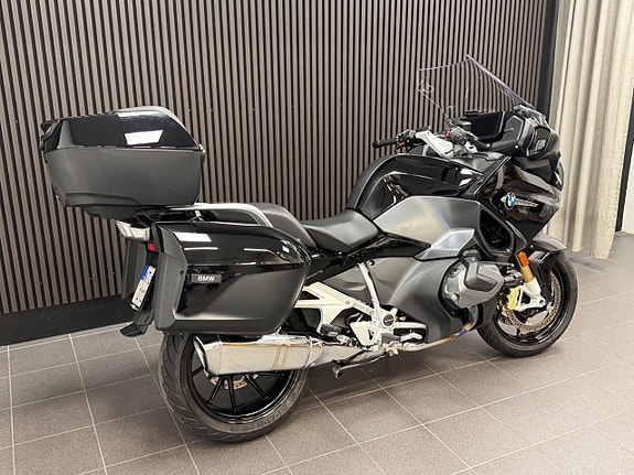 BMW R1250RT 3 of 6