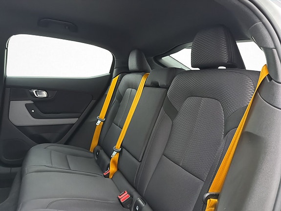 Polestar 2 14 of 30