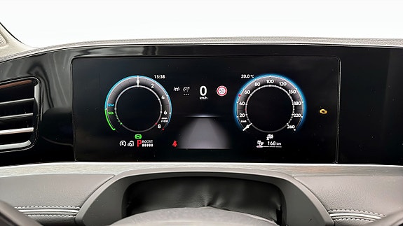 Volkswagen Passat 13 of 19