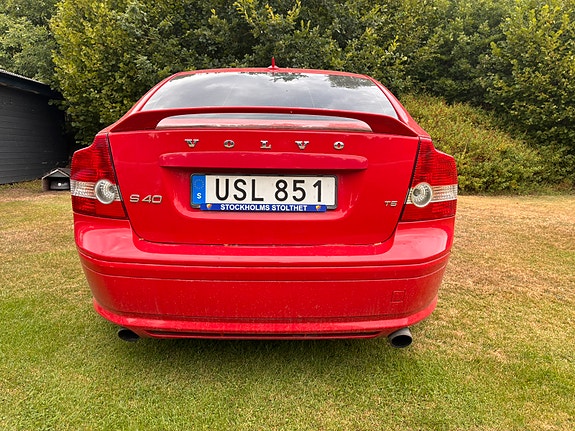 Volvo S40 3 of 7