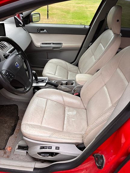 Volvo S40 7 of 7