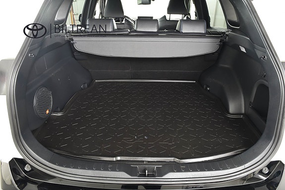 Toyota RAV4 10 of 24