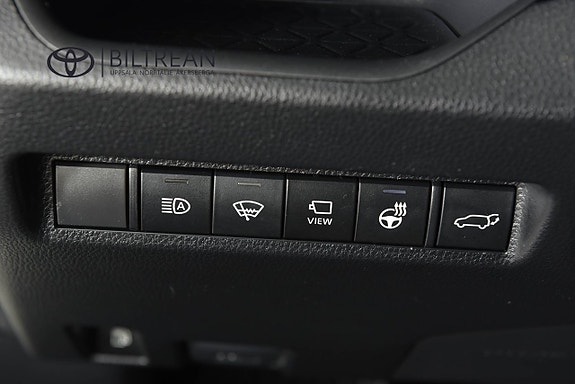 Toyota RAV4 13 of 24