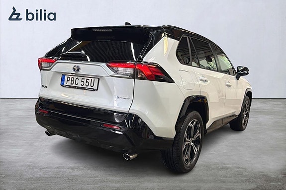 Toyota RAV4 19 of 21