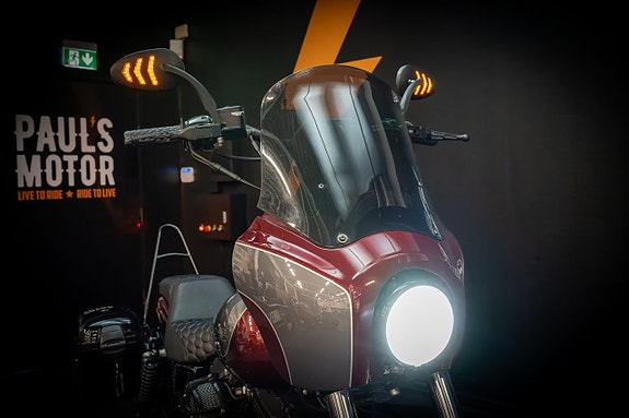 Harley-Davidson Street Bob Special (FXDBB 103) "Club Style" 14 of 17