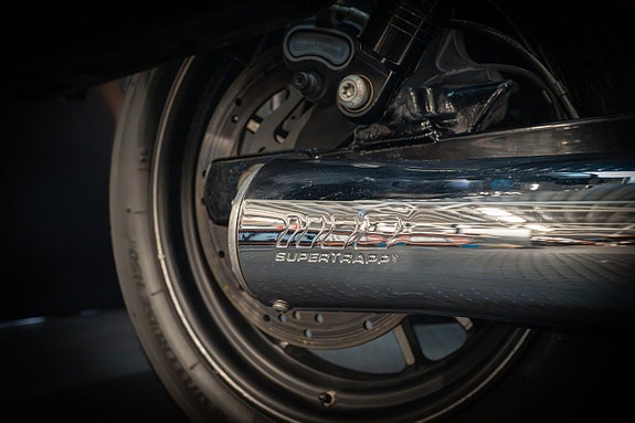 Harley-Davidson Street Bob Special (FXDBB 103) "Club Style" 12 of 17