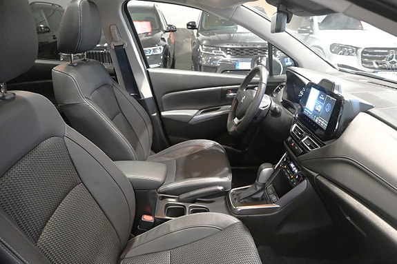 Suzuki S-Cross 11 of 25