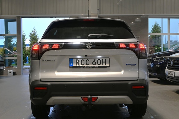Suzuki S-Cross 4 of 25