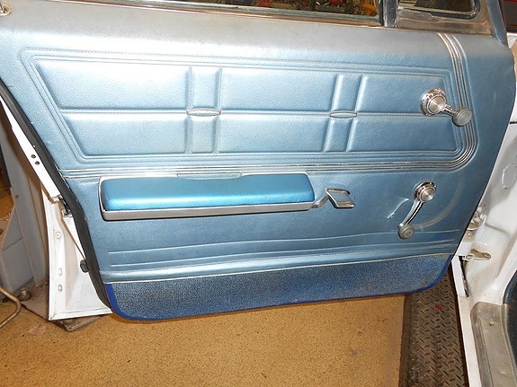 Chevrolet Impala 13 of 25