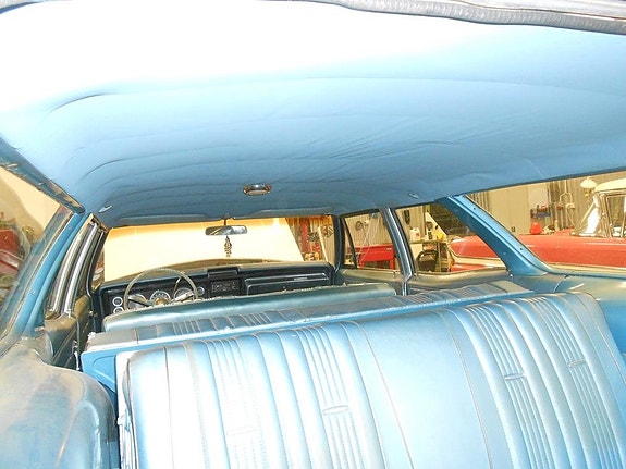 Chevrolet Impala 19 of 25