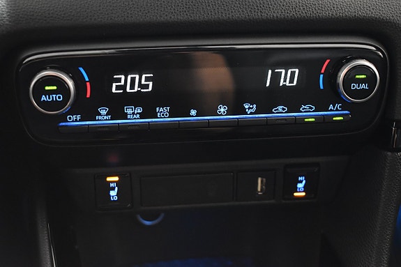 Toyota Yaris 16 of 23