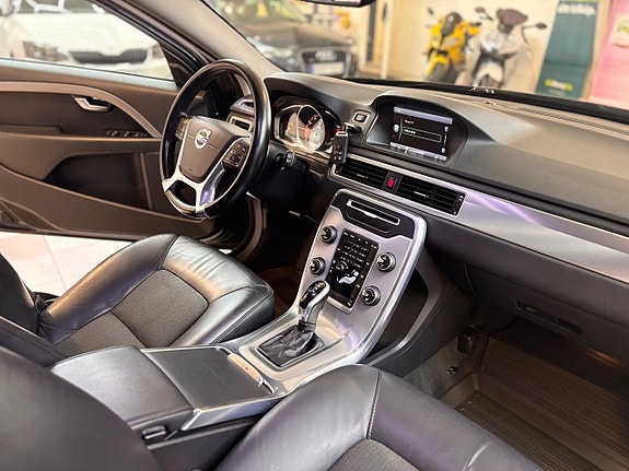 Volvo V70 14 of 17