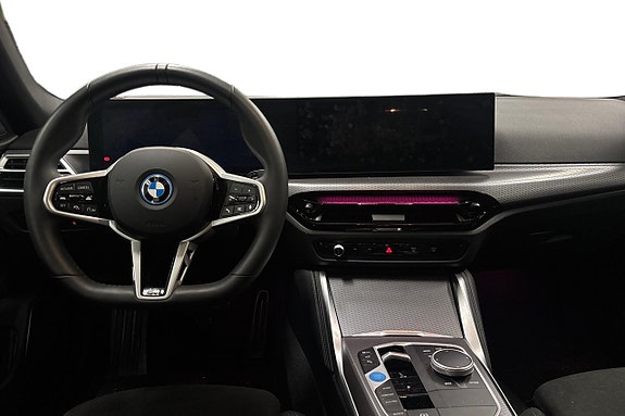 BMW i4 8 of 18