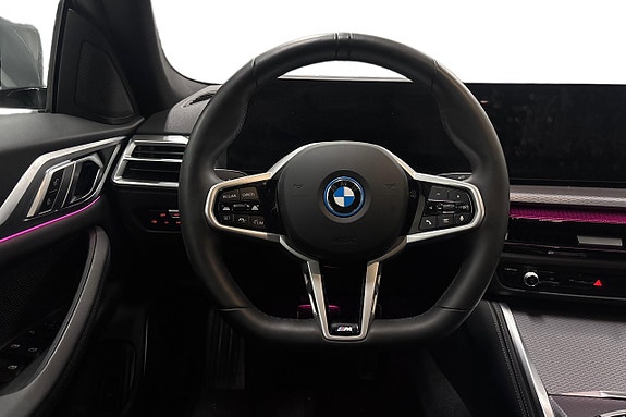 BMW i4 9 of 18