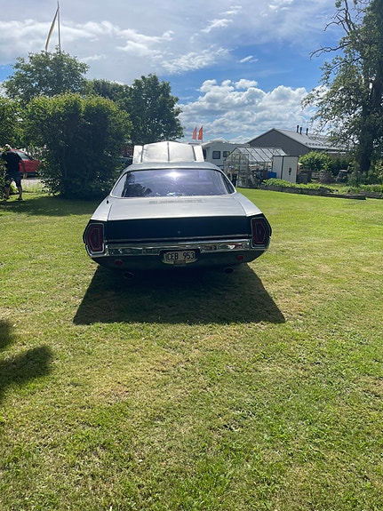 Oldsmobile Delta 88 10 of 10