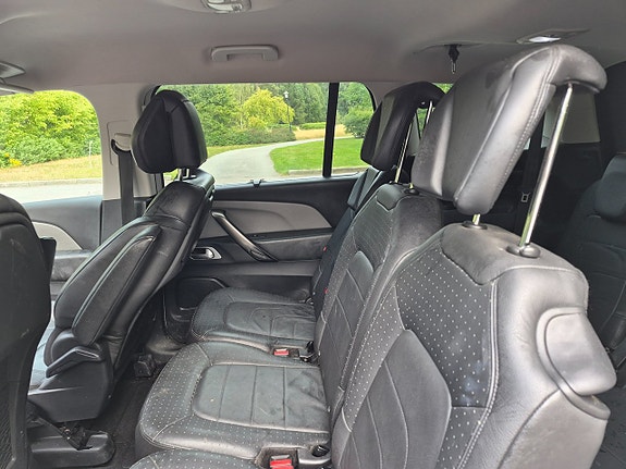 Citroen Grand C4 Picasso 5 of 9