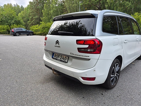 Citroen Grand C4 Picasso 3 of 9