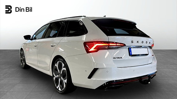 Skoda Octavia RS 3 of 10