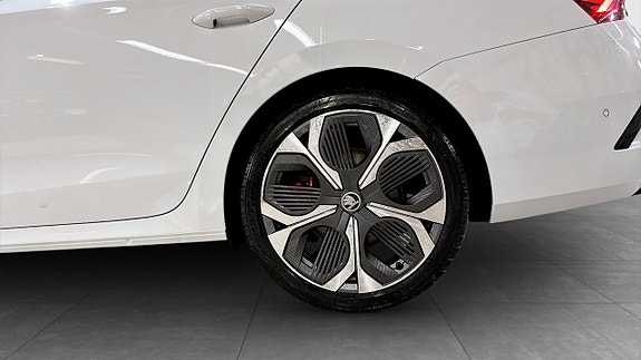 Skoda Octavia RS 4 of 10
