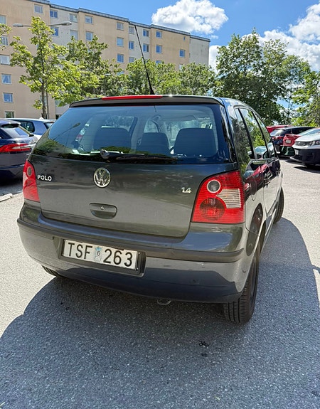 Volkswagen Polo 19 of 21