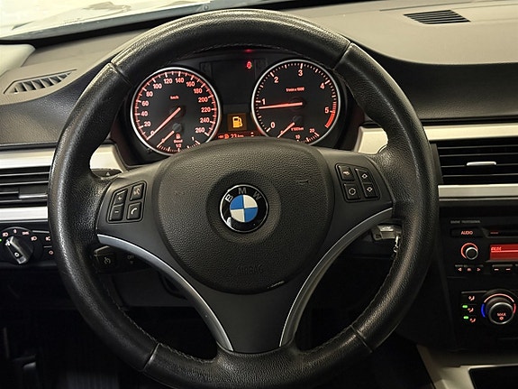 BMW 320 18 of 20