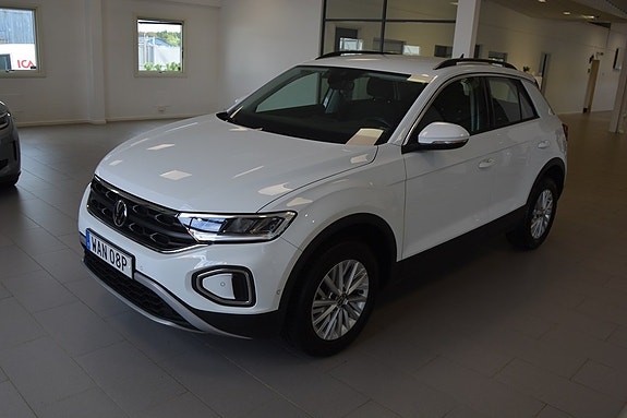 Volkswagen T-Roc 3 of 13