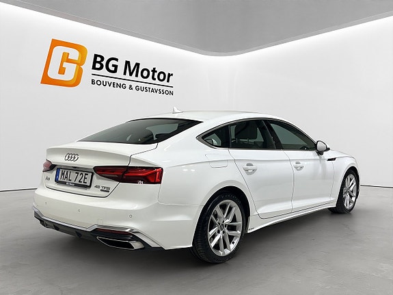 Audi A5 4 of 21