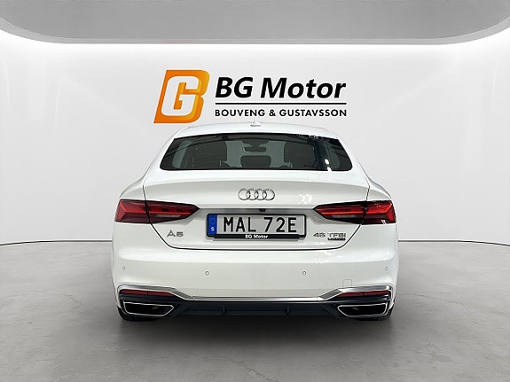 Audi A5 5 of 21