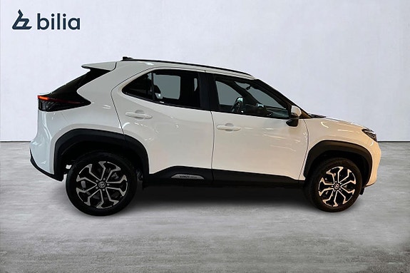 Toyota Yaris Cross 18 of 21