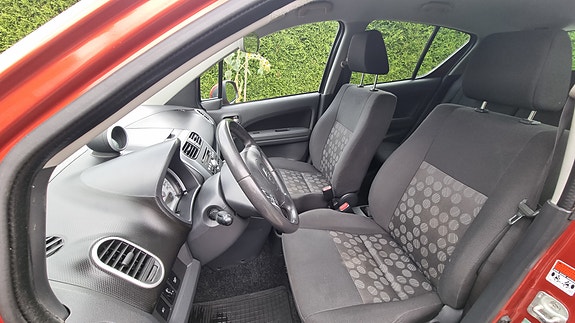 Suzuki Splash 7 of 9