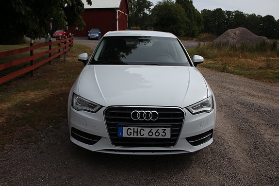 Audi A3 4 of 6