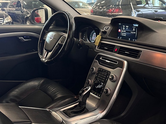 Volvo V70 19 of 25