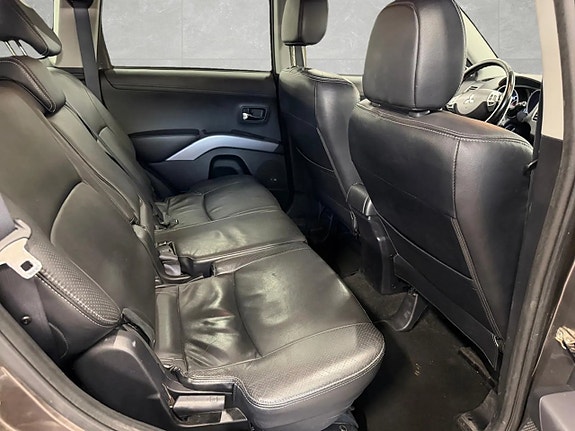 Mitsubishi Outlander 11 of 13