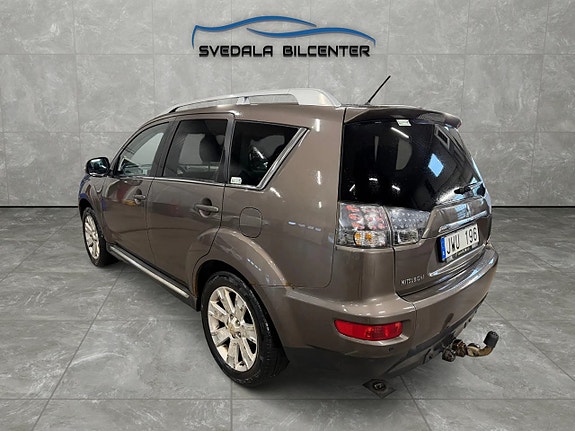 Mitsubishi Outlander 4 of 13