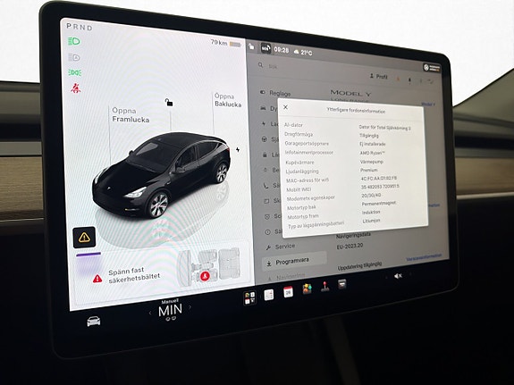 Tesla Model Y 21 of 30
