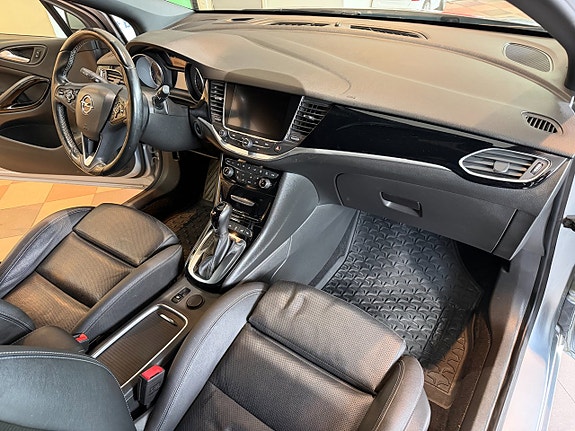 Opel Astra 13 of 26